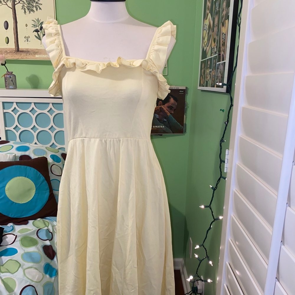 Yellow ruffle summer dress